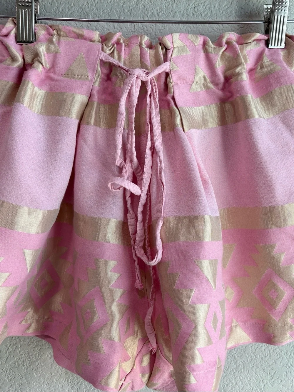 Anthropologie KASIA Ariadne Grecian Inspired Shorts Pink and Gold Pattern Small